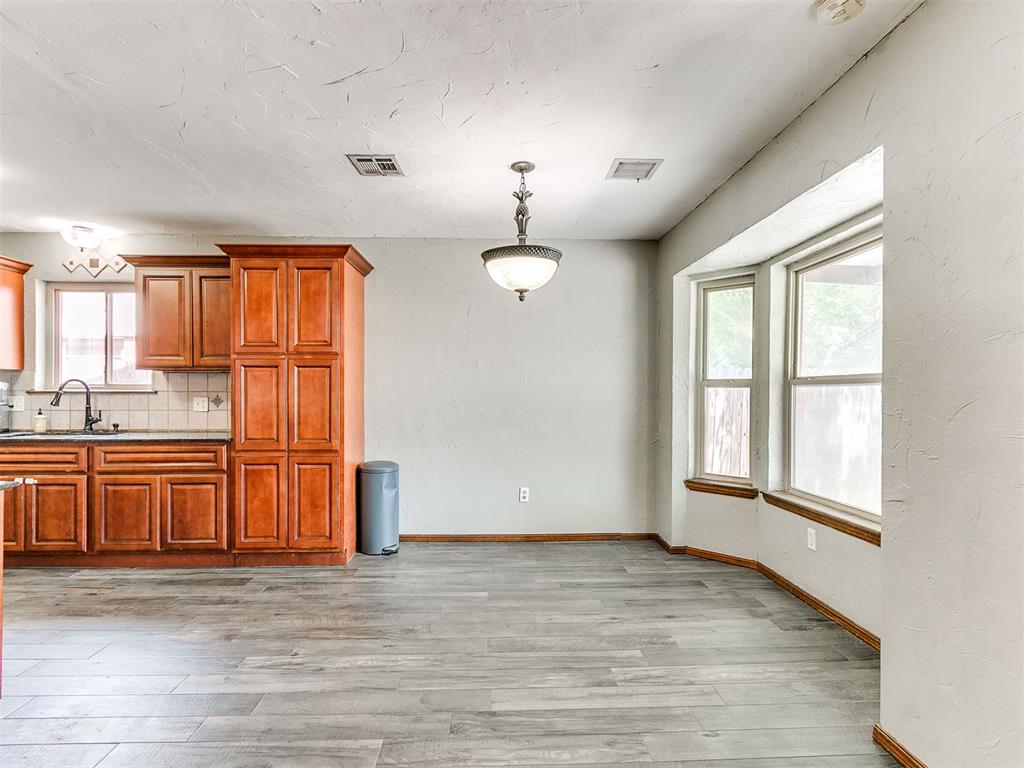 1506 Glenwood Drive Property Photo 12