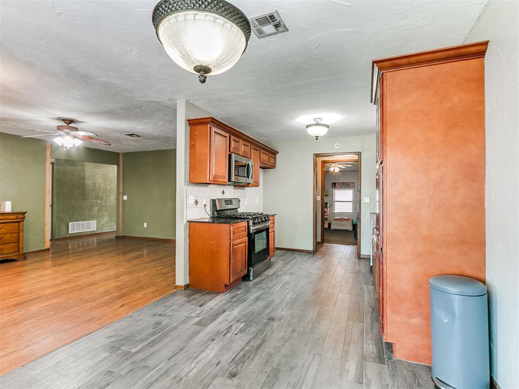 1506 Glenwood Drive Property Photo 15