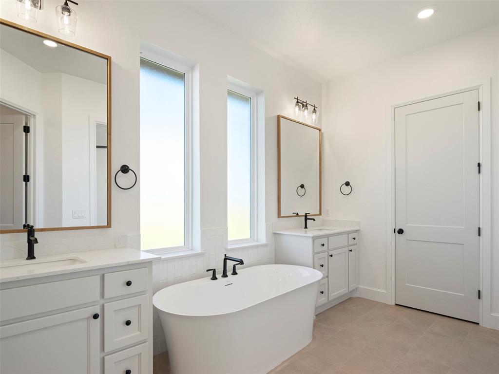 1808 Maplewood Lane Property Photo 32