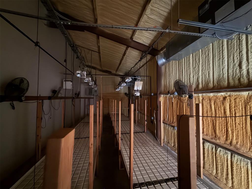 980364 S 3330 Road Property Photo 17