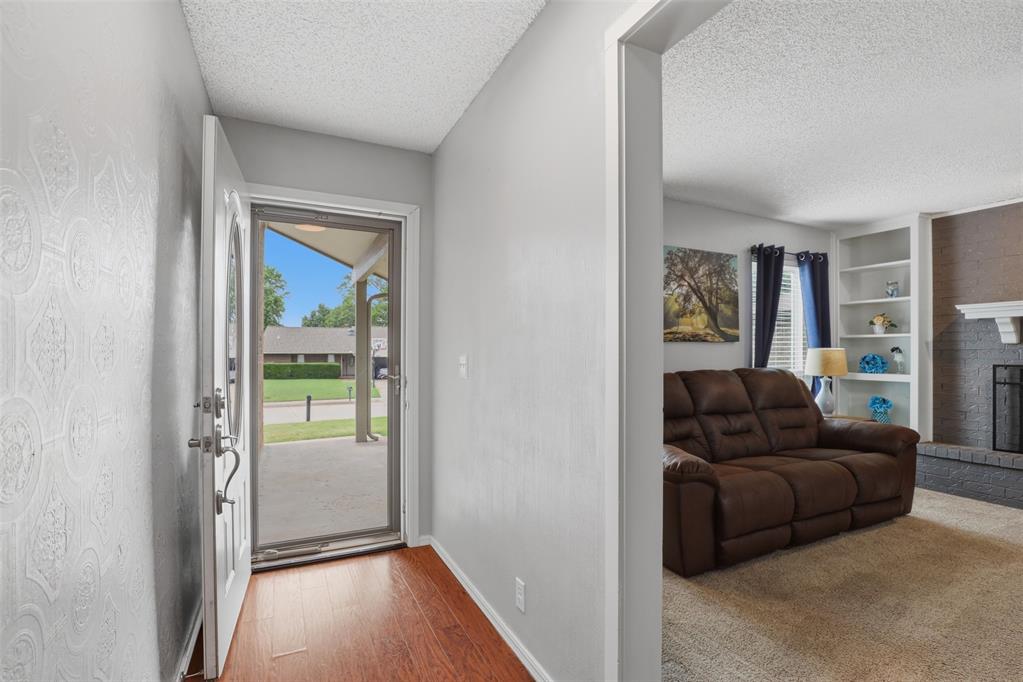 1840 Greenway Avenue Property Photo 3