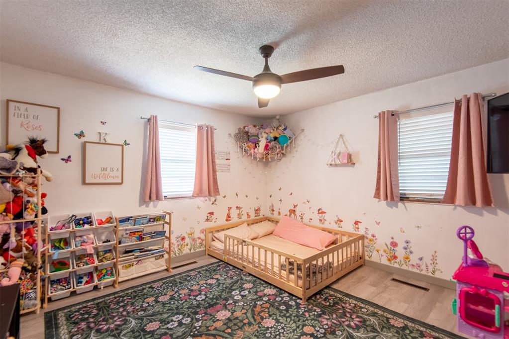 1125 N Walker Drive Property Photo 23