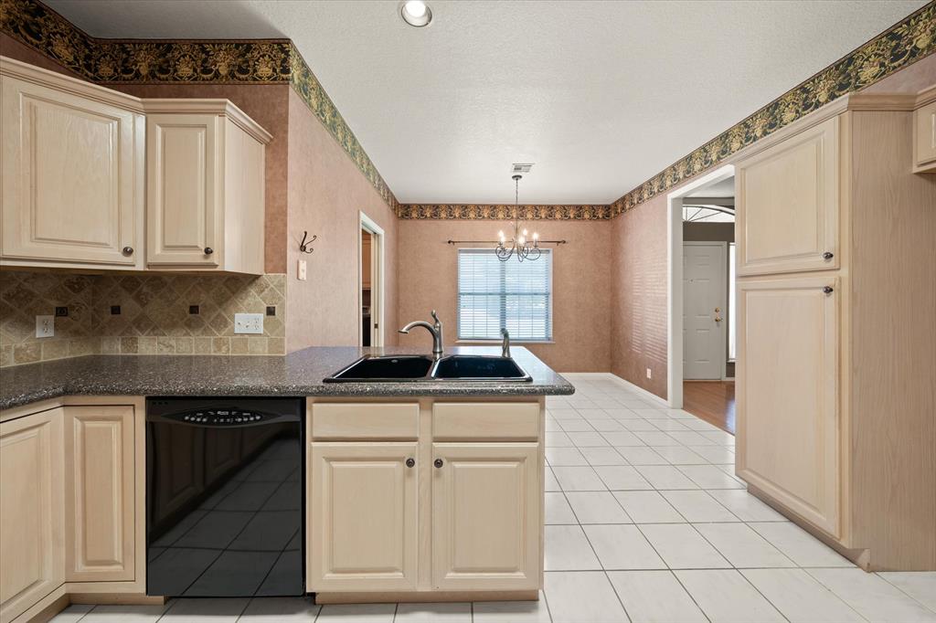 15800 Napa Ridge Property Photo 15