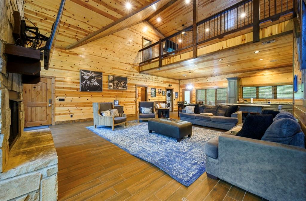 207 Lonely Maple Trail Property Photo 9