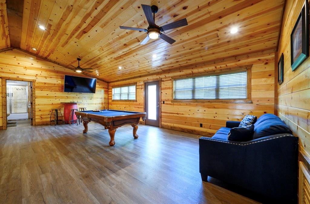 207 Lonely Maple Trail Property Photo 28