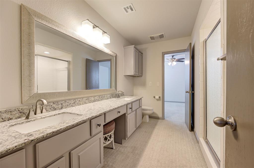 8670 N May Avenue 49d Property Photo 29
