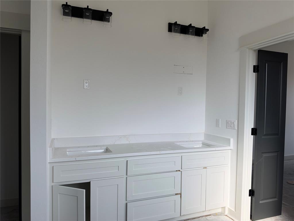 1578 Sunset Run Property Photo 11