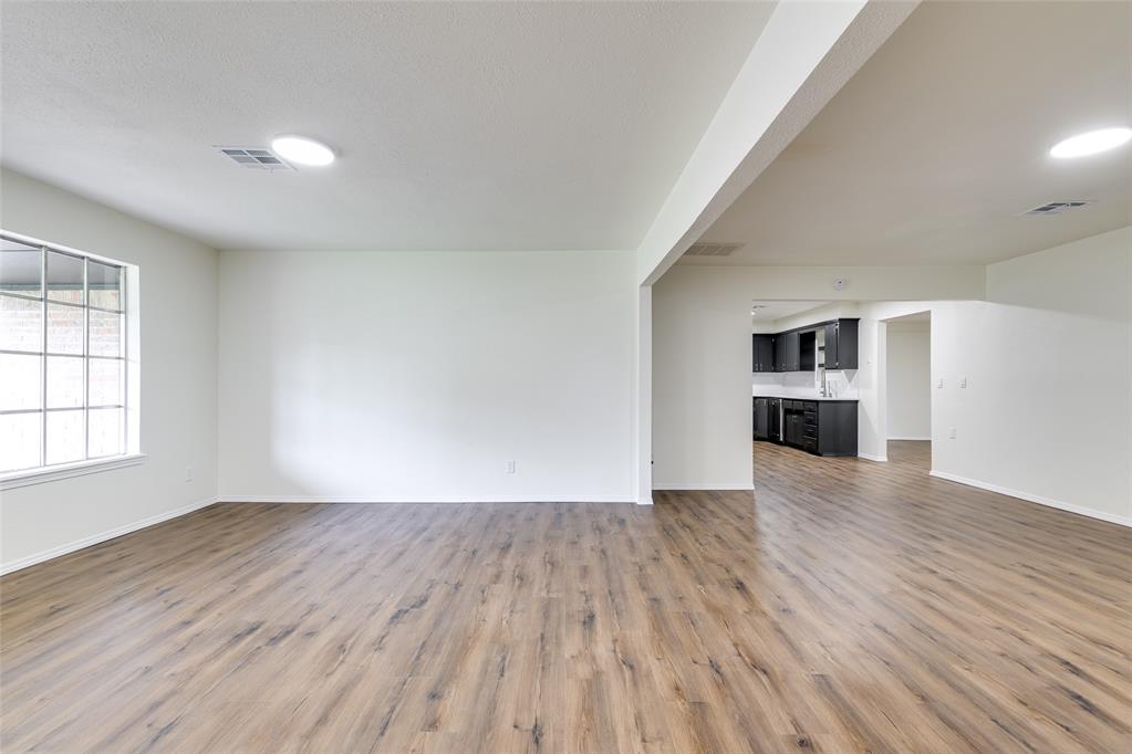 4109 Angela Circle Property Photo 4