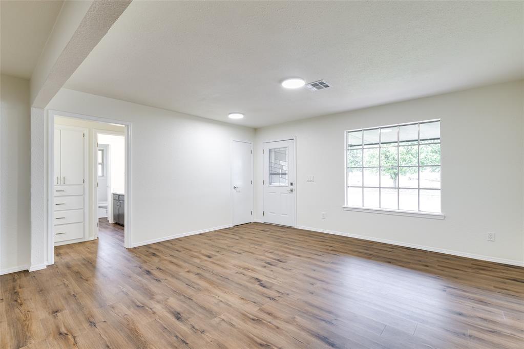 4109 Angela Circle Property Photo 6