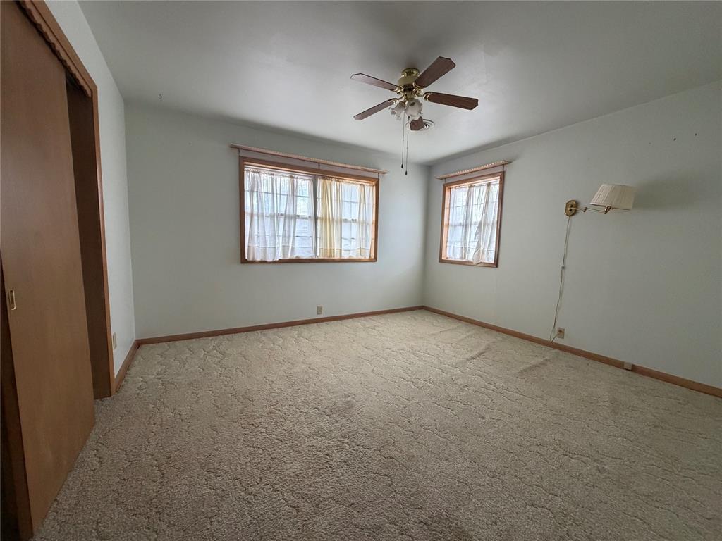 210 S 6th Street Property Photo 10