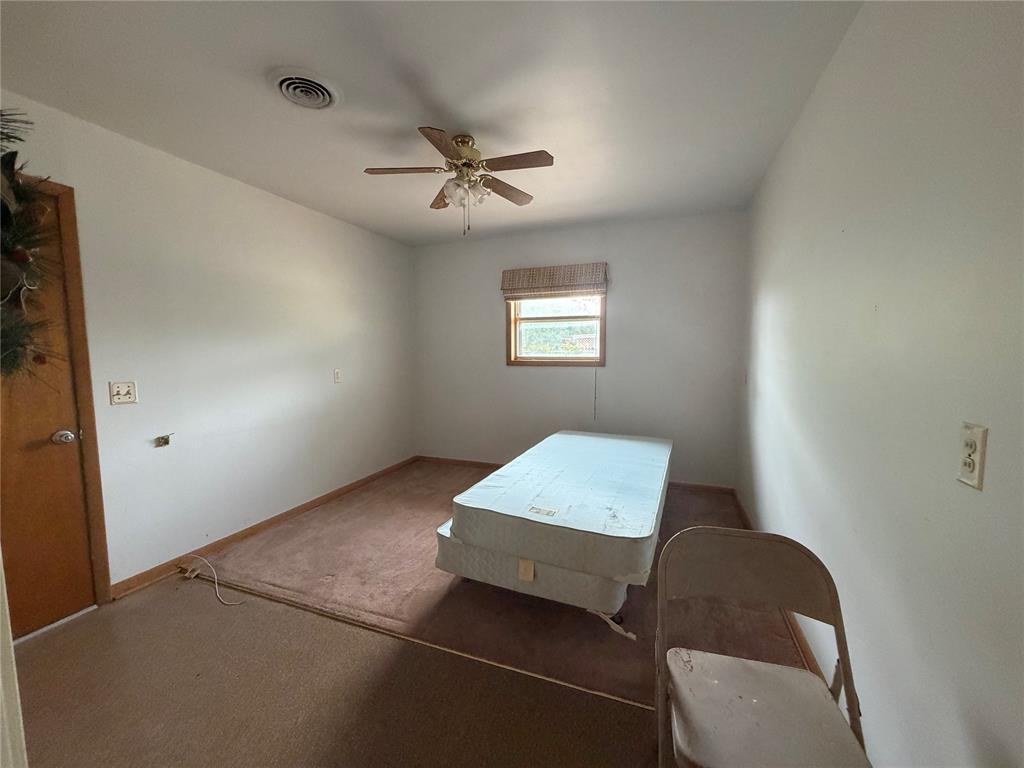 210 S 6th Street Property Photo 14
