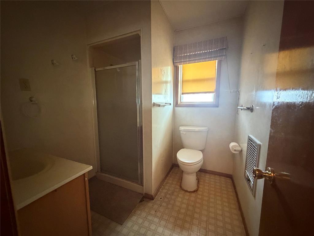 210 S 6th Street Property Photo 15
