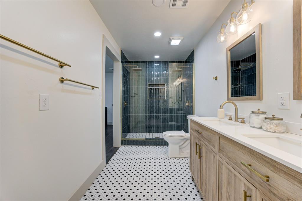 511 Highland Hills Drive Property Photo 19