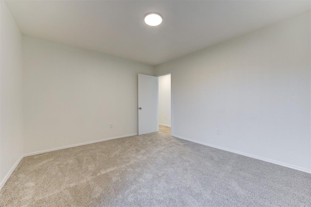 2712 Clover Glen Drive Property Photo 33