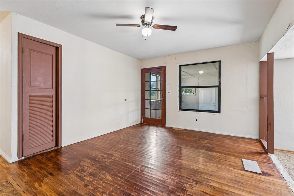 5817 Jericho Property Photo 7