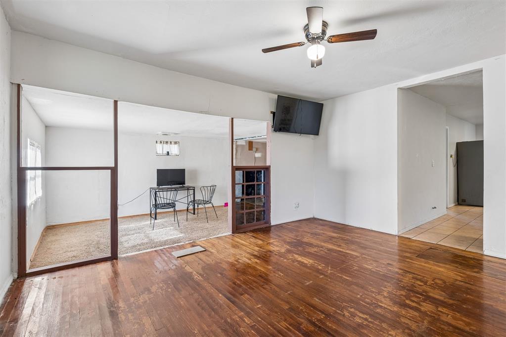 5817 Jericho Property Photo 10
