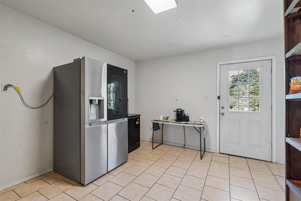 5817 Jericho Property Photo 15