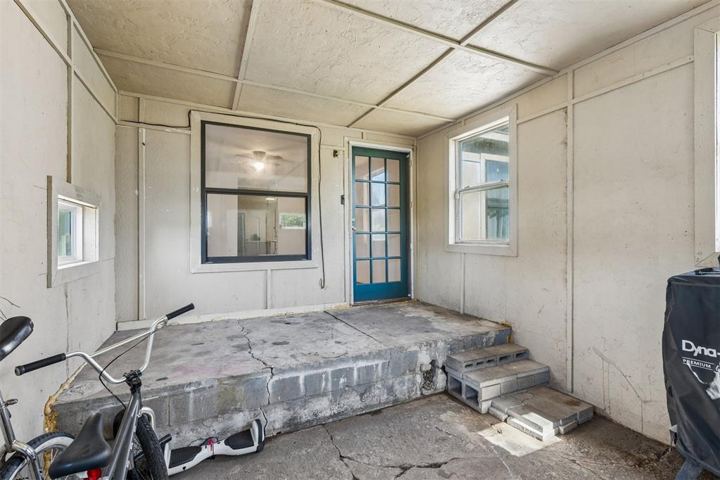 5817 Jericho Property Photo 34