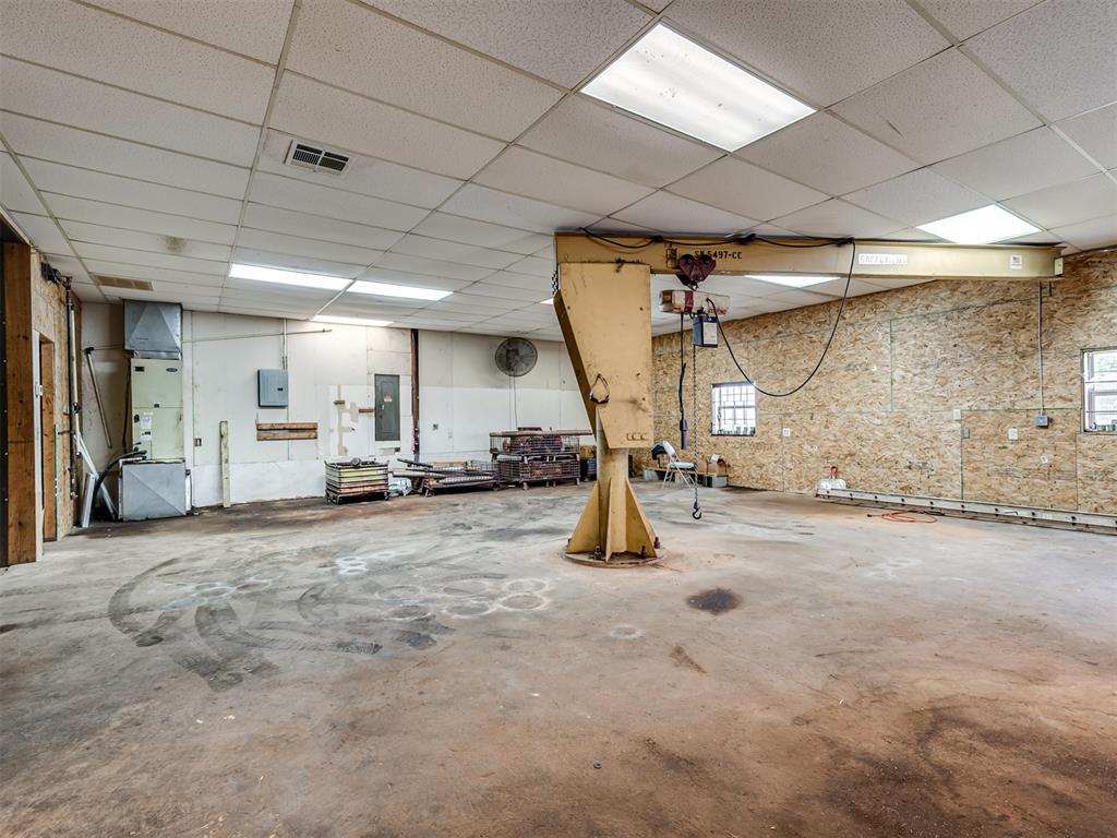 22514 N 2930 Road Property Photo 4