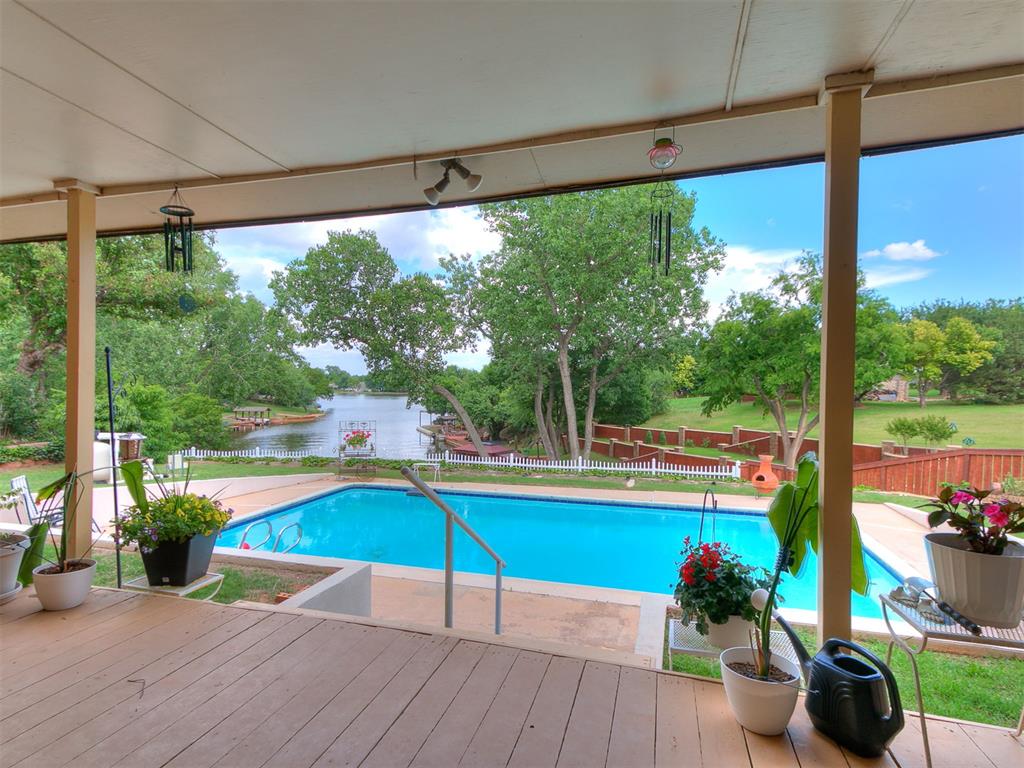 10208 Westlake Drive Property Photo 1