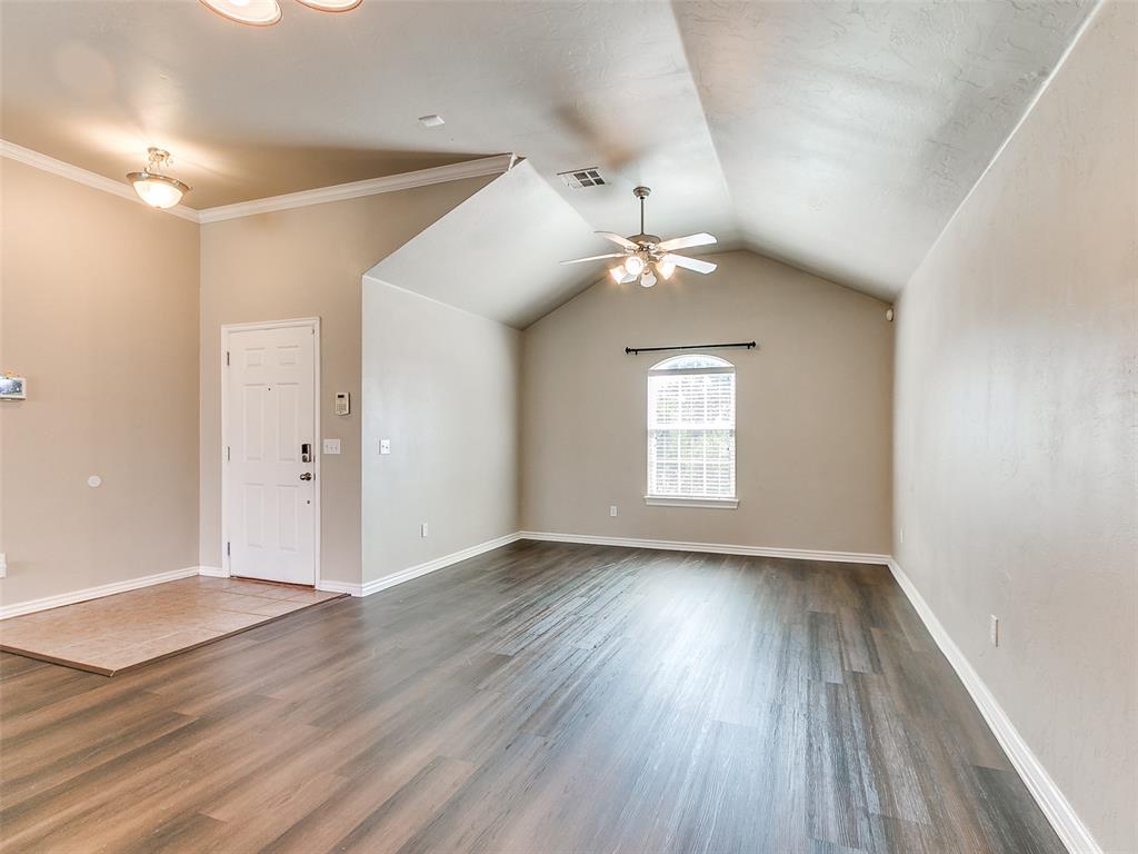 2333 Serenade Drive Property Photo 5