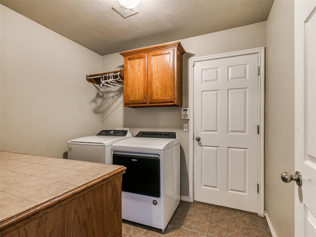 2333 Serenade Drive Property Photo 28