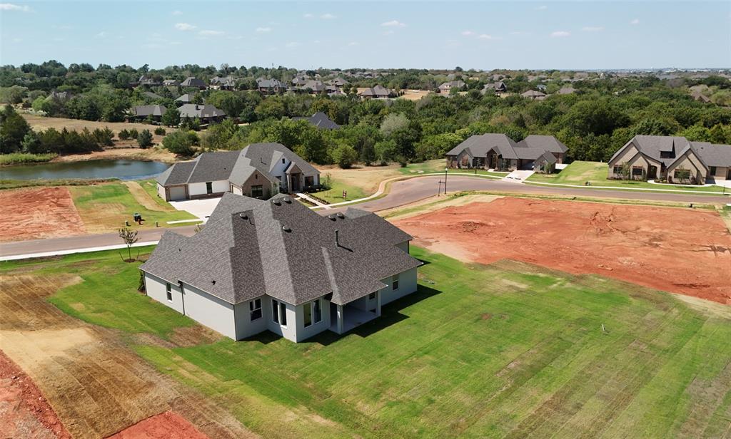 1809 Meadowview Drive Property Photo 4