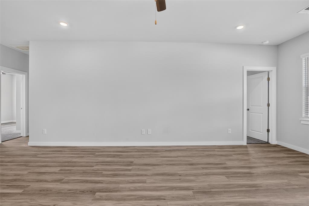 524 Stella Trail Property Photo 5