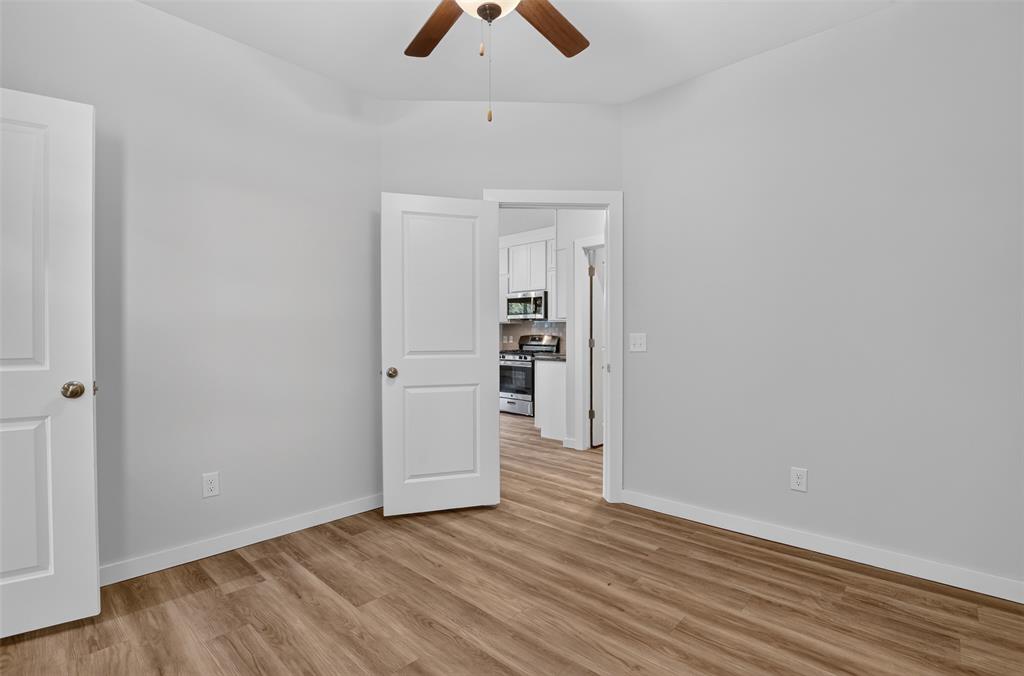 524 Stella Trail Property Photo 14