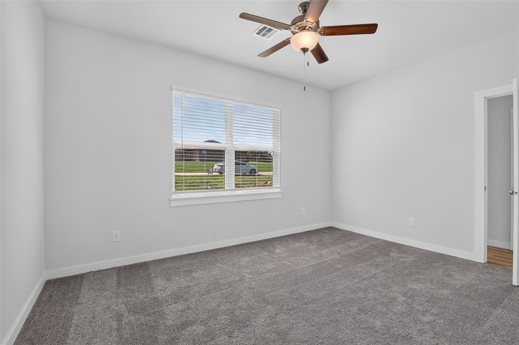 524 Stella Trail Property Photo 15