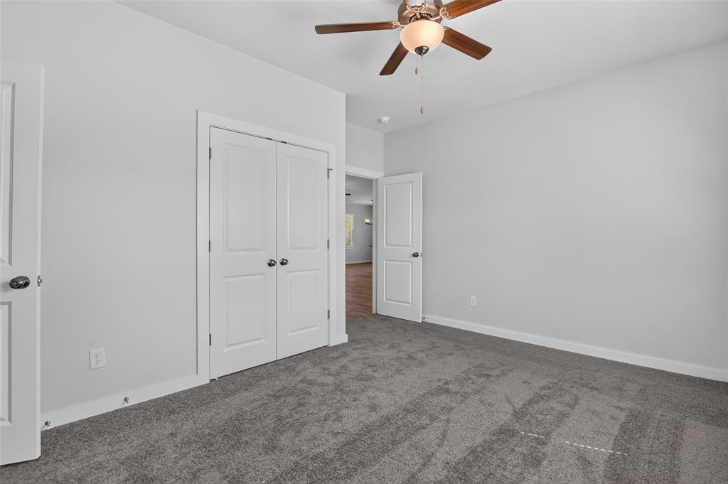 524 Stella Trail Property Photo 16