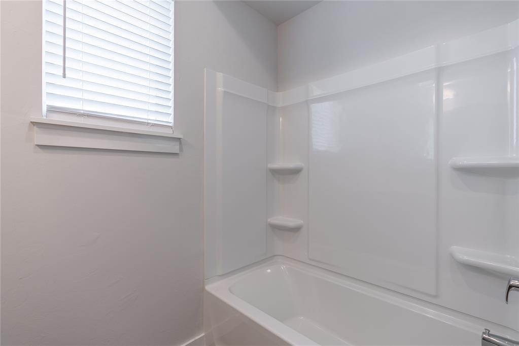 524 Stella Trail Property Photo 34