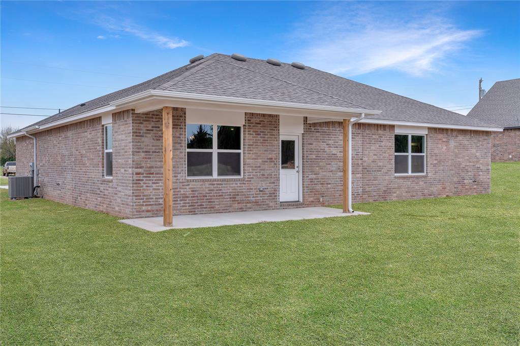 524 Stella Trail Property Photo 44