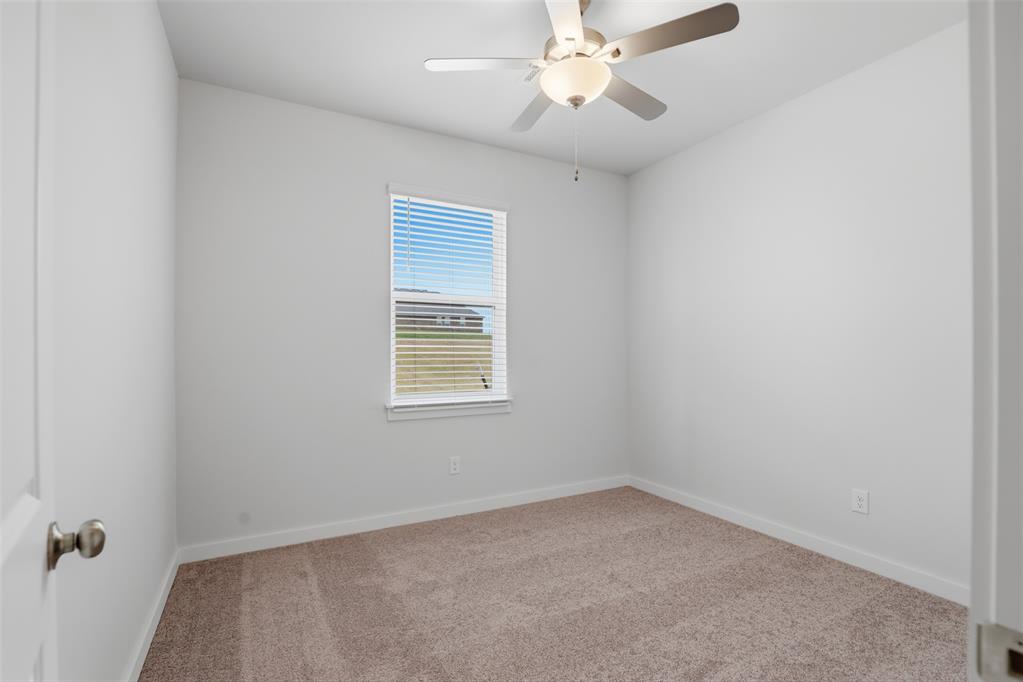 597 Stella Trail Property Photo 22