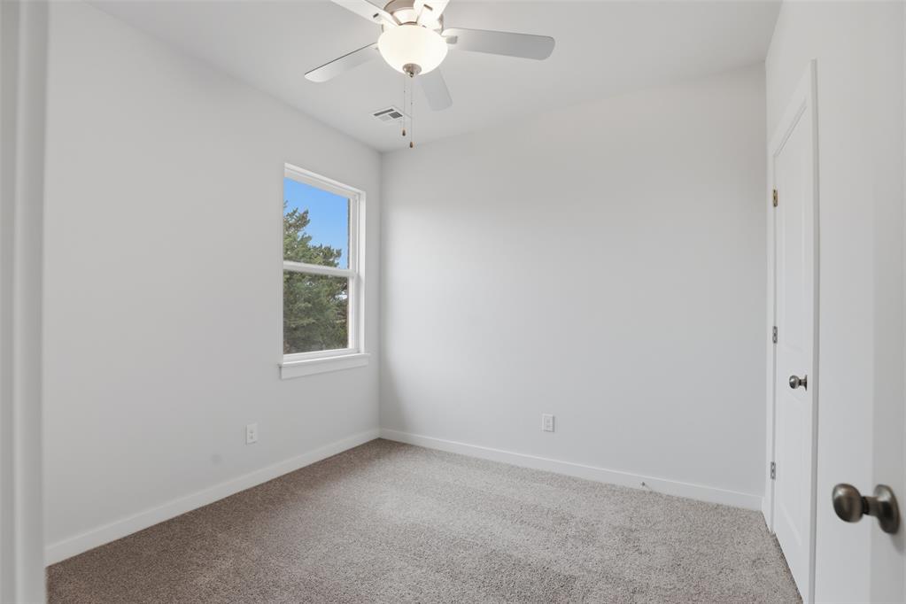 597 Stella Trail Property Photo 26