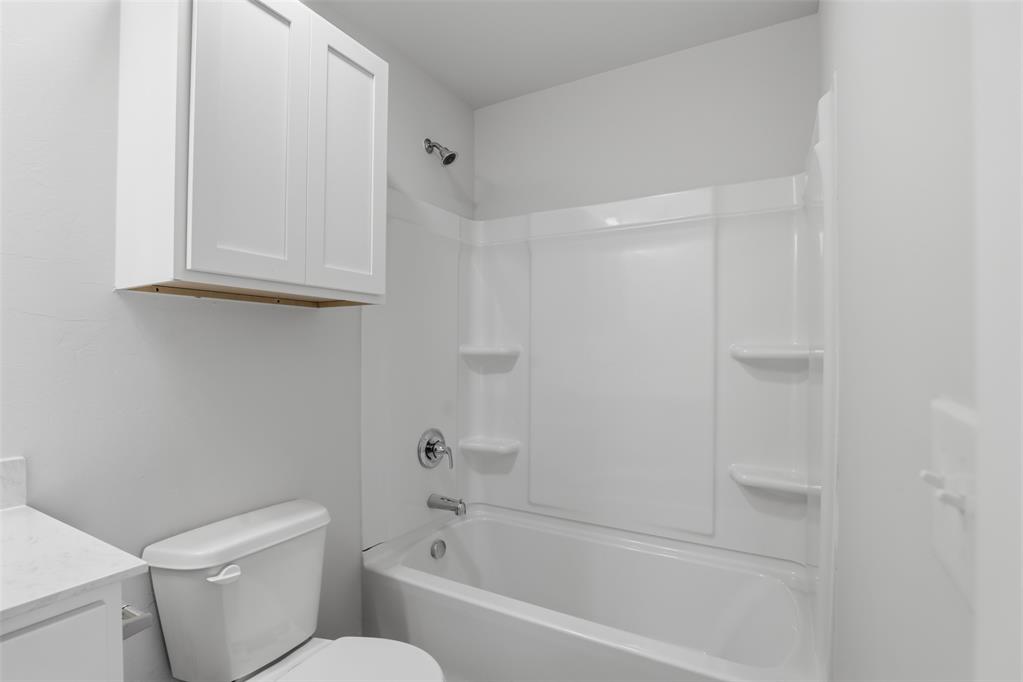 597 Stella Trail Property Photo 32