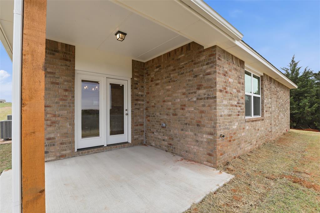 597 Stella Trail Property Photo 34