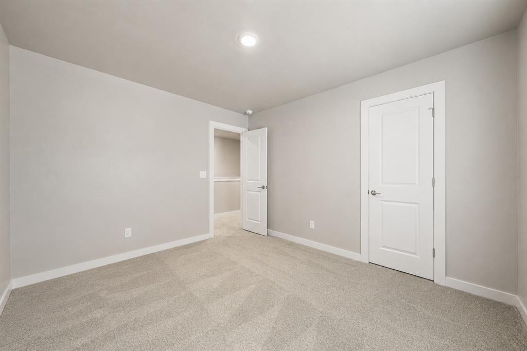 633 Nw 183rd Street Property Photo 35