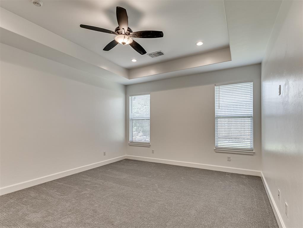 8904 Nw 130th Street Property Photo 15