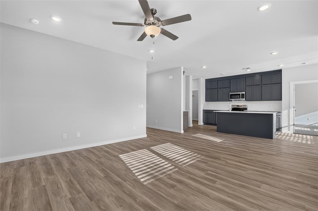 385 Cumberland Drive Property Photo 5
