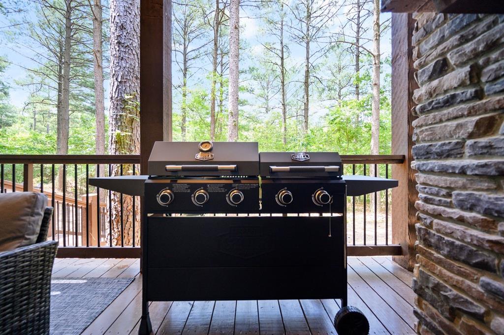 160 Bombardier Lane Property Photo 46