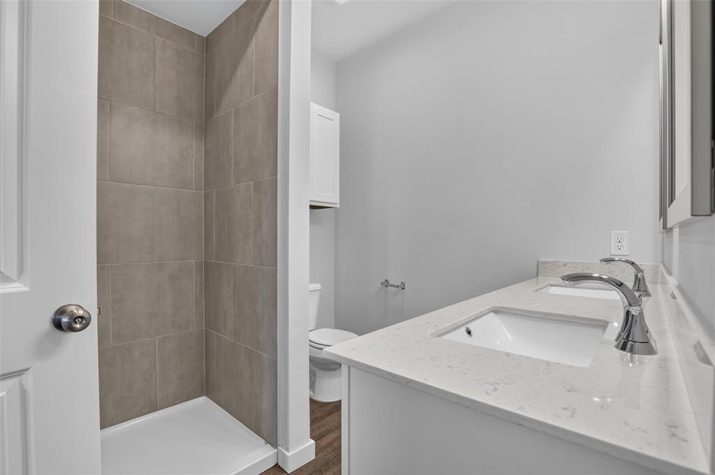 504 Cumberland Drive Property Photo 16