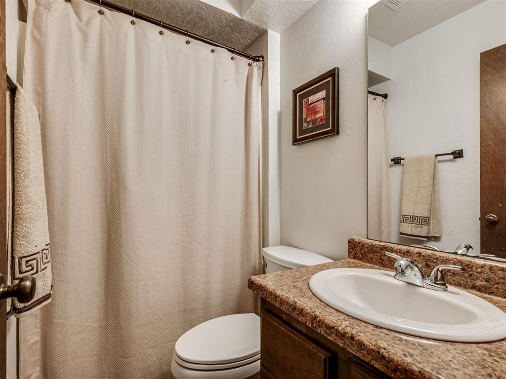 2910 Stonepoint Dr 2910 Property Photo 21
