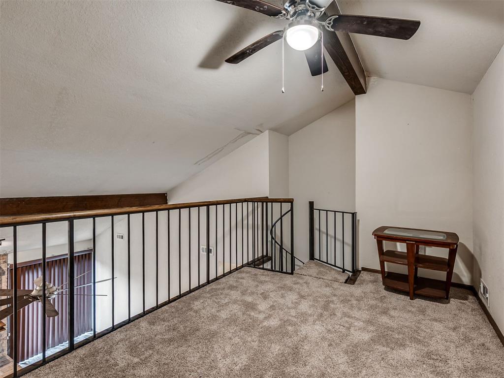 2910 Stonepoint Dr 2910 Property Photo 29