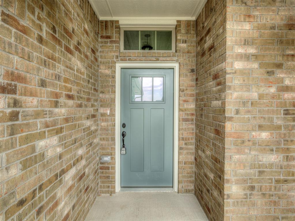 7620 Three Woods Lane Property Photo 3