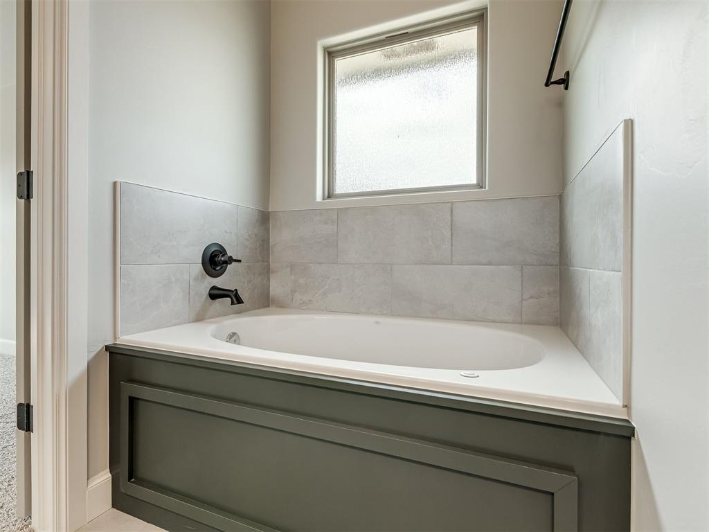 7620 Three Woods Lane Property Photo 22