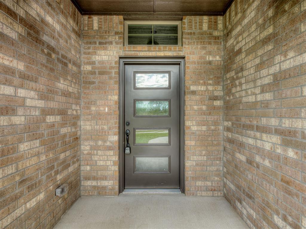 7613 Three Woods Lane Property Photo 4
