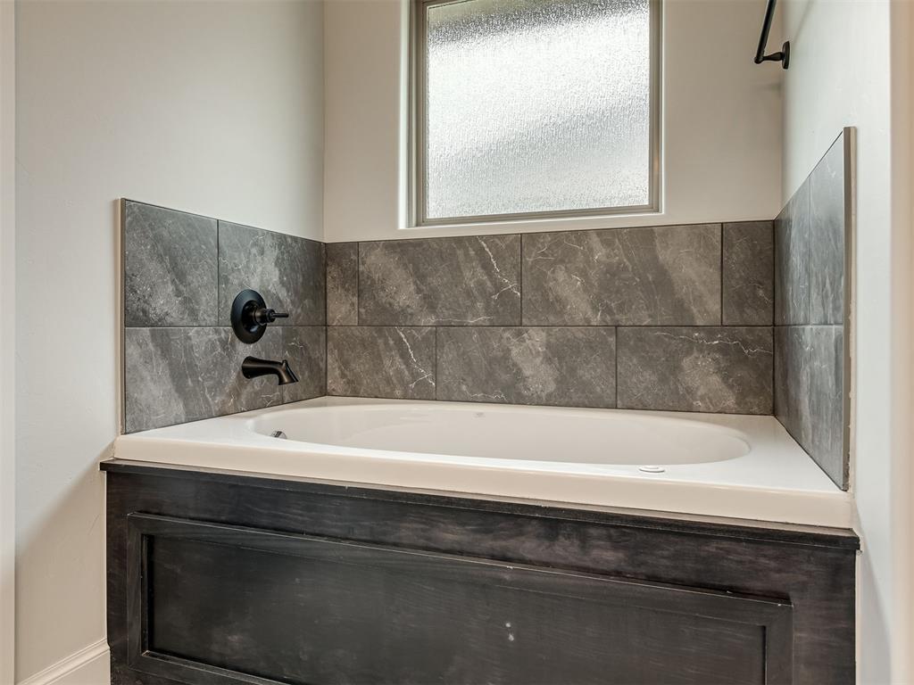 7613 Three Woods Lane Property Photo 21
