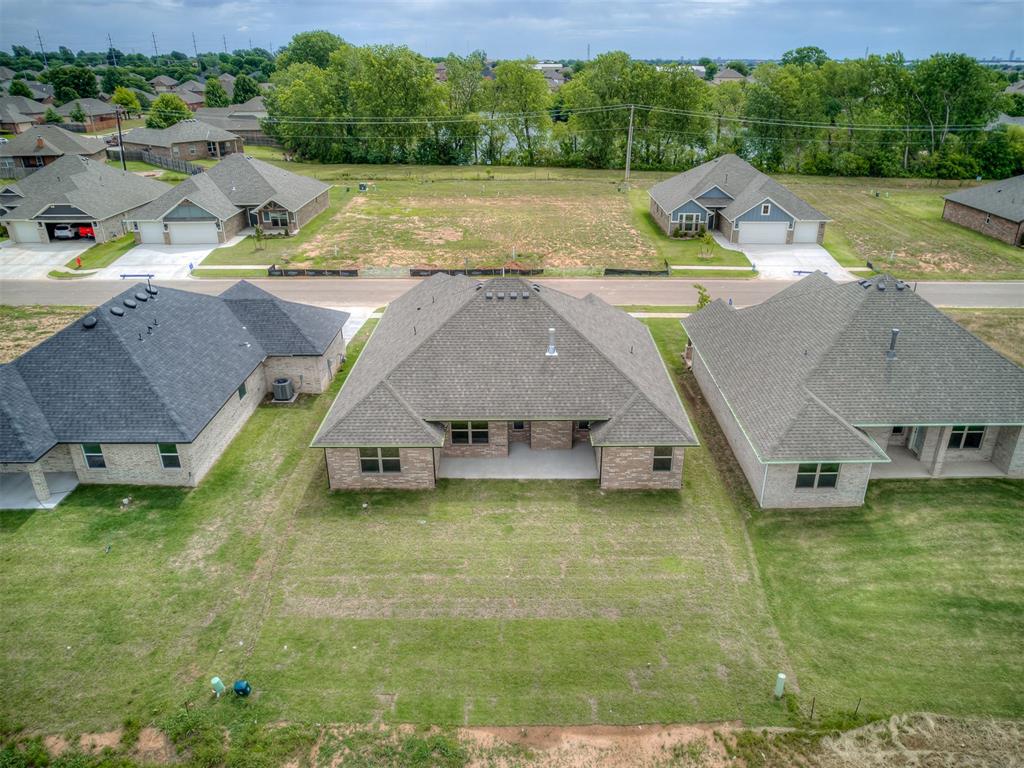 7613 Three Woods Lane Property Photo 42