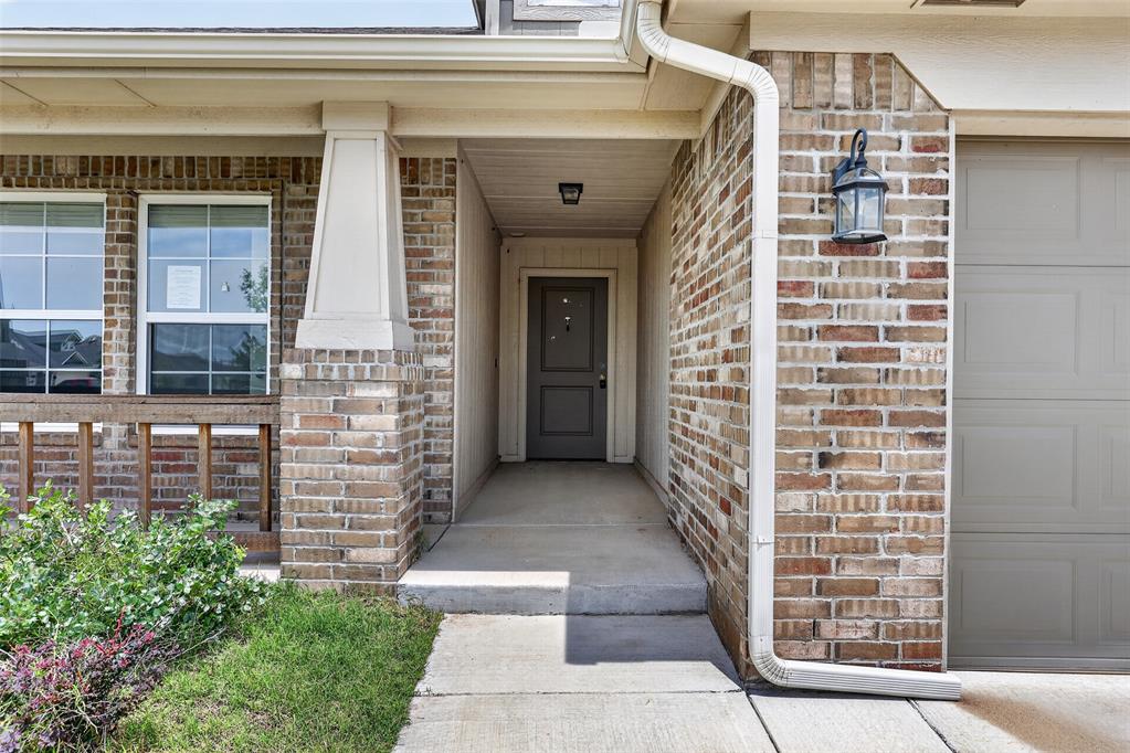 1037 Piper Street Property Photo 5